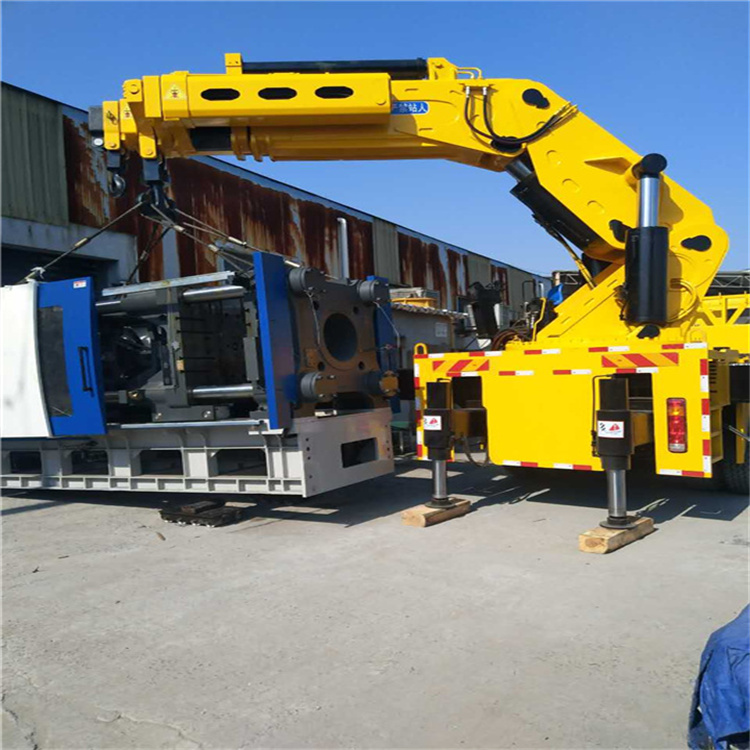 望谟 大吨位折臂吊出租费用解析：一小时租赁多少钱