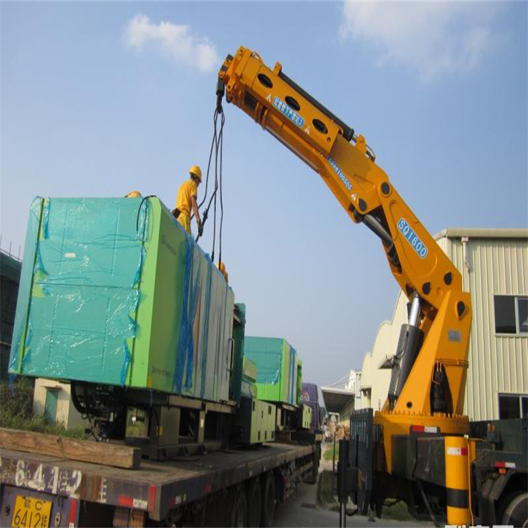 望谟100吨折臂吊出租大概多少钱