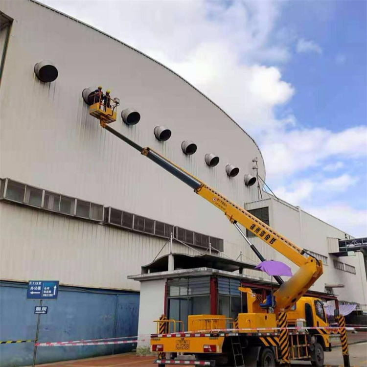 望谟高空作业车出租服务：专业广告牌安装解决方案