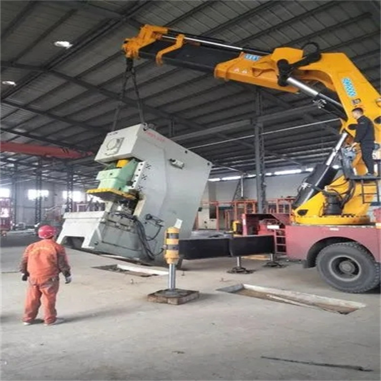 望谟80吨折臂吊车出租附近电话