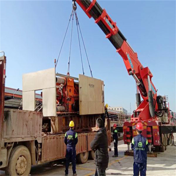 望谟折臂随车吊出租